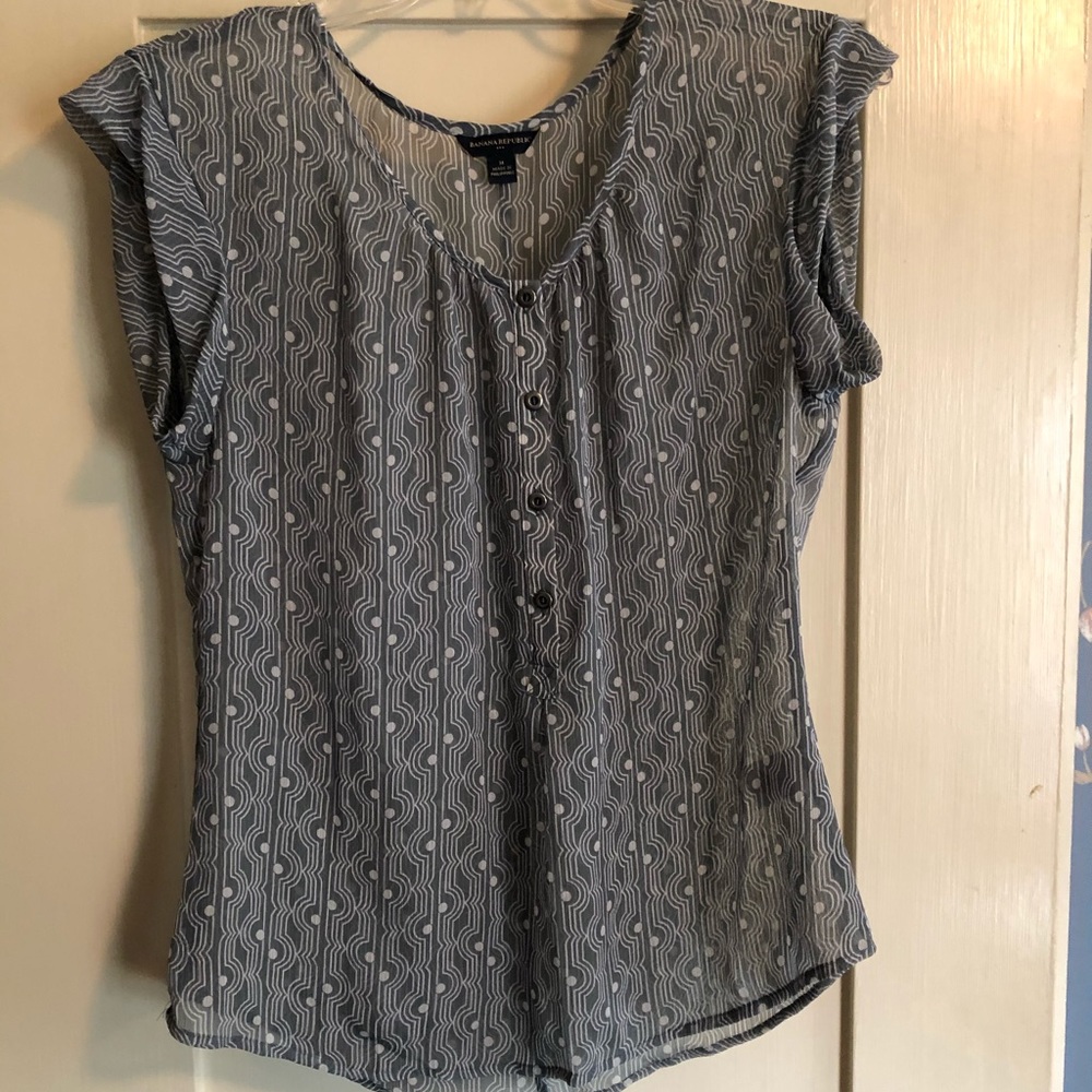 Banana Republic semi sheer top size M
